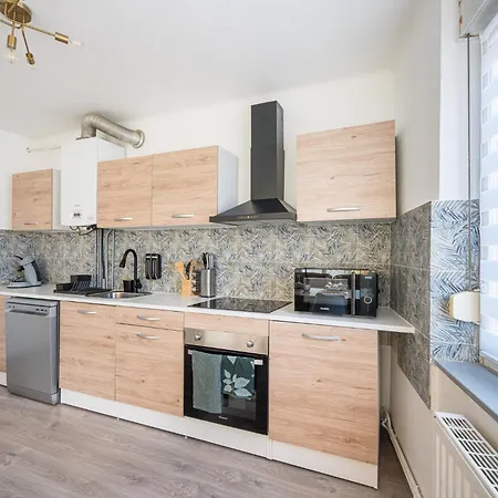 Le Marie 115m - Spacieux 3ch' - 2 Sdb - Balcon Apartment *