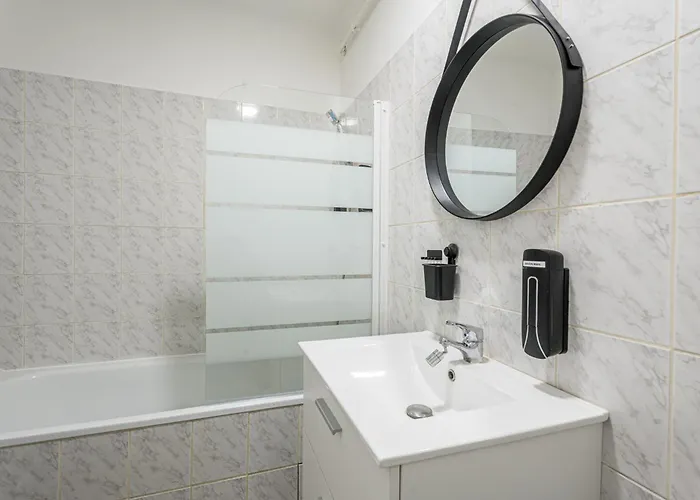 Appartement Le Marie 115m - Spacieux 3ch' - 2 Sdb - Balcon